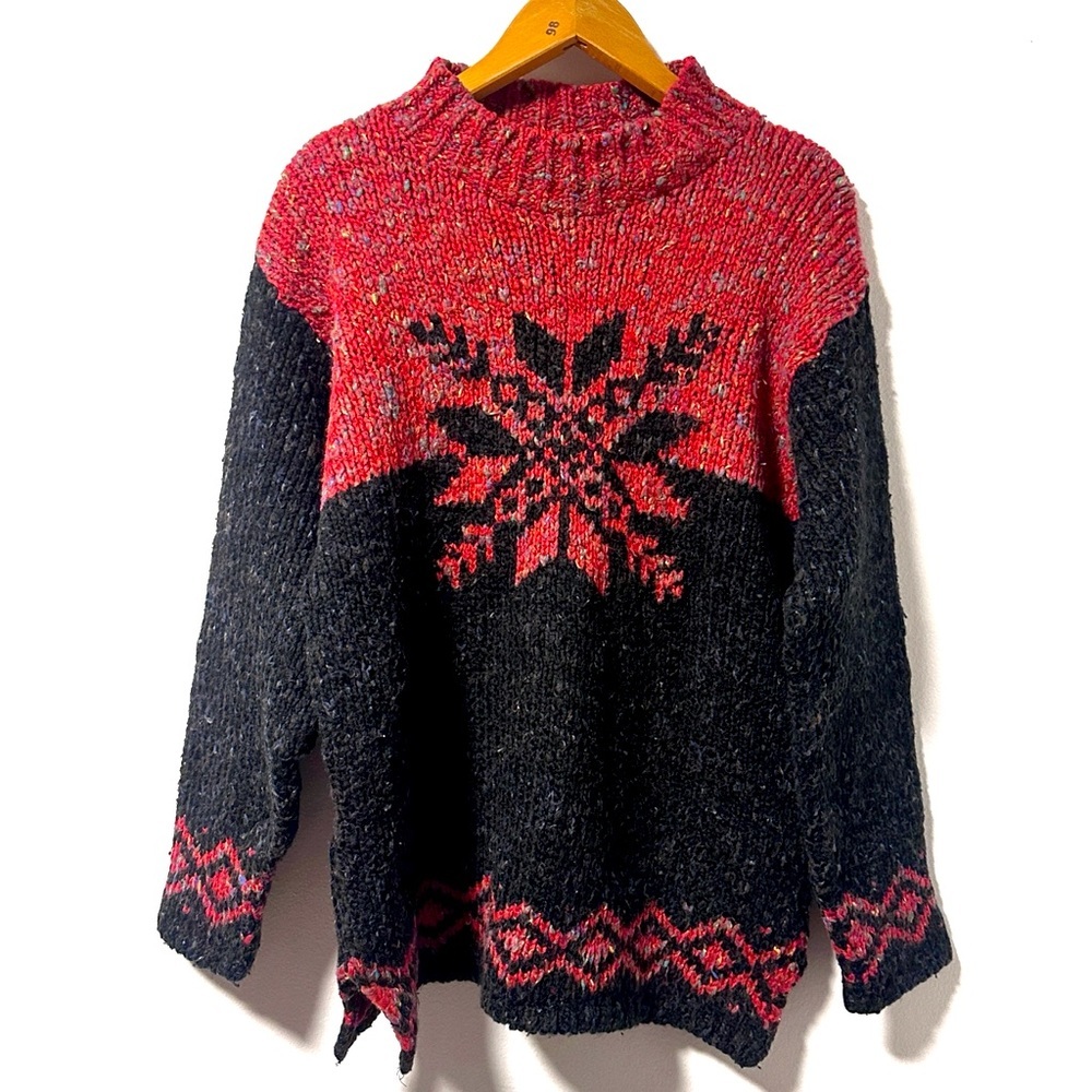 Vintage 80s/90s Moda Int’l Red Black Speckled Snowflake Sweater Size Small